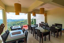 Warmth Hill Crest Resort